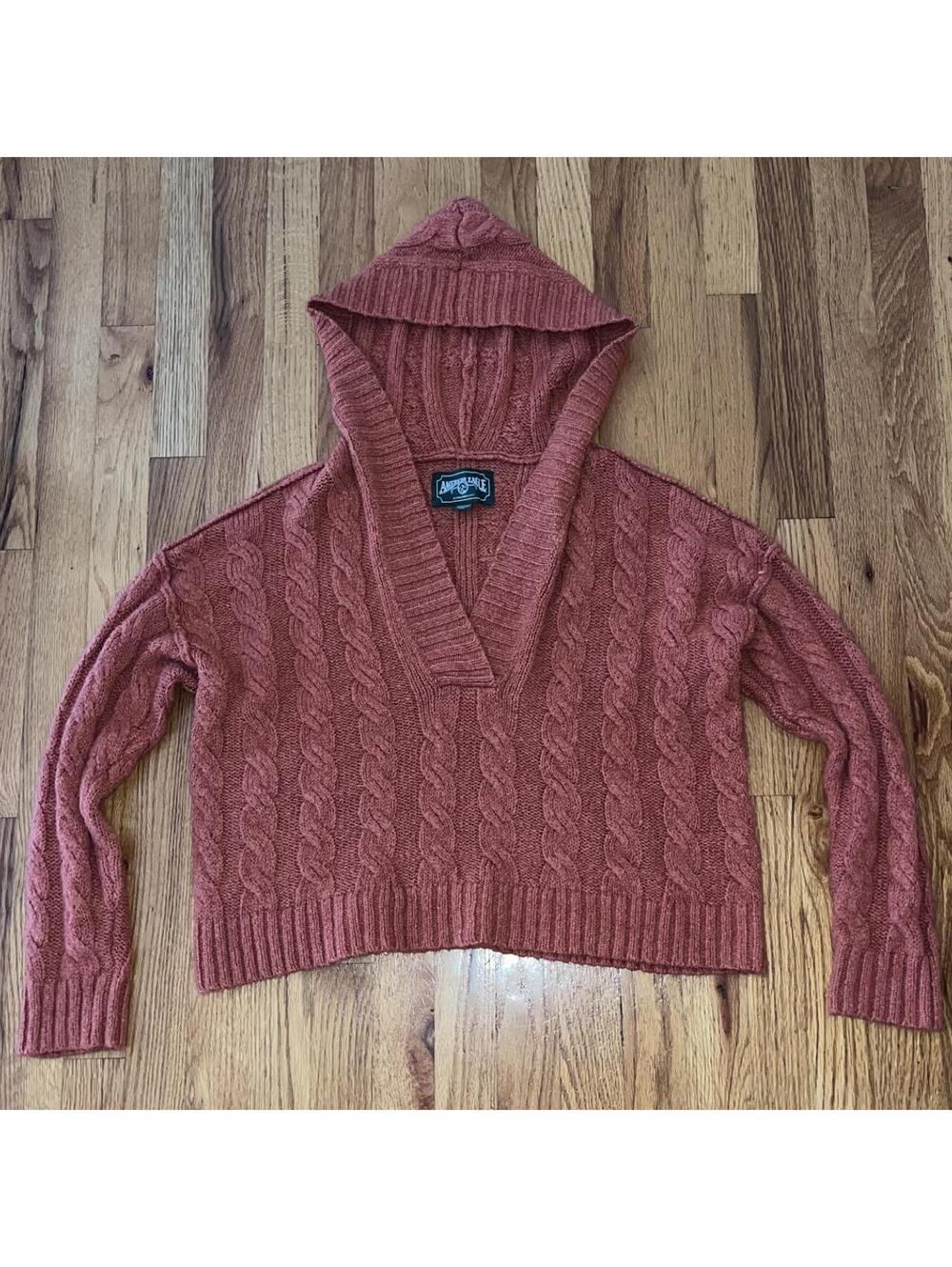 American Eagle Women's Orange and Burgundy Jumper